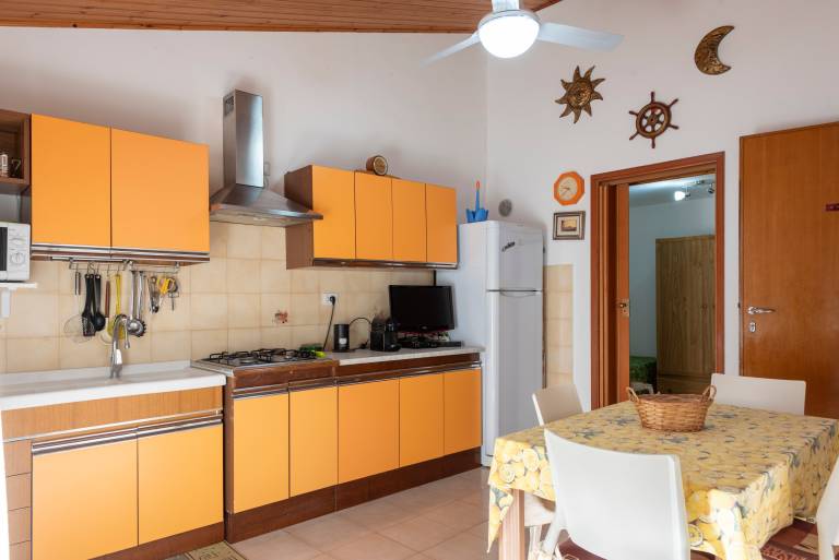 Nice apartment | Mountain view | Close to the beach | Pets allowed — photo 3