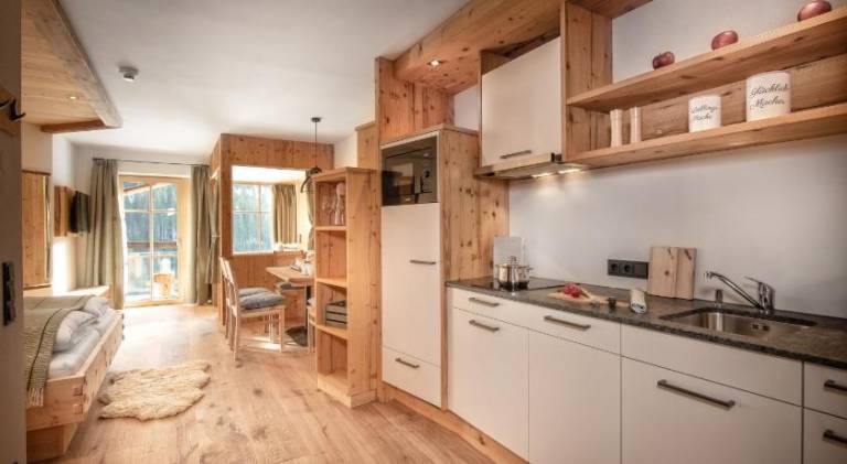 Pleasant apartment with sauna, barbecue & yard | Next to the ski | Pet-friendly — photo 3