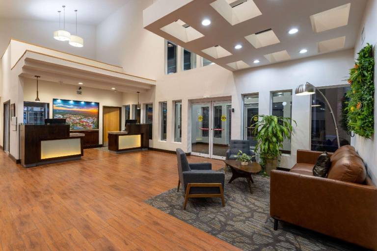 Wingate by Wyndham Valdosta/Moody AFB — photo 2