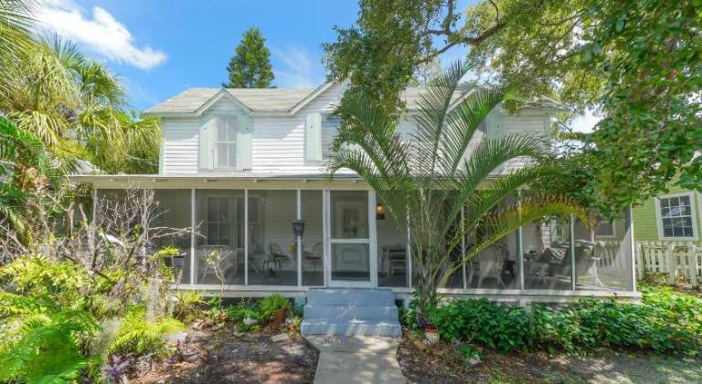 Big house | Dogs allowed in Sarasota, FL