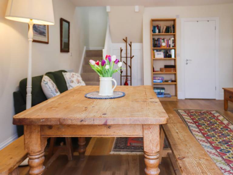 Cottage with garden | River view — photo 4