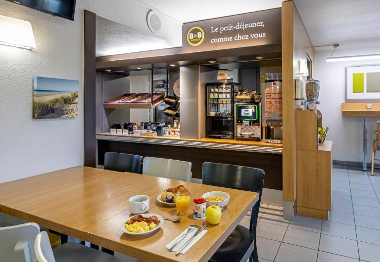 B&B HOTEL Bordeaux Merignac Hotel de Ville — photo 2