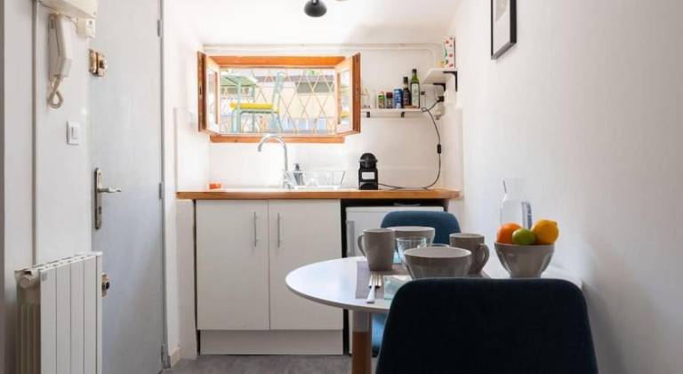 Apartment | Close to Marseille Cathedral — photo 5