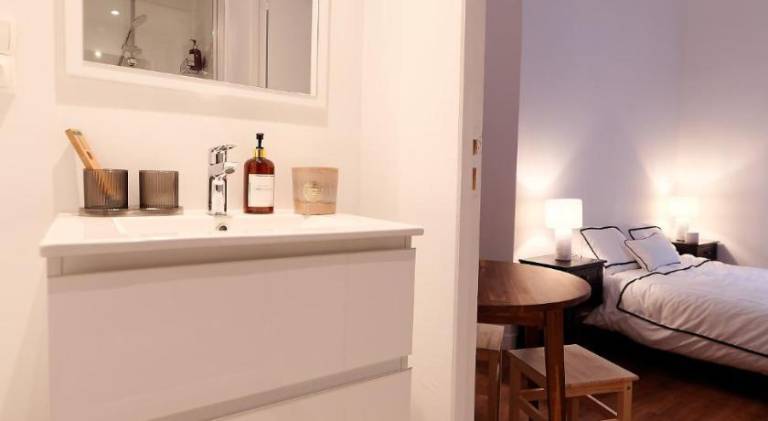 Holiday apartment | Near Lyon Cathedral | Pets allowed — photo 5