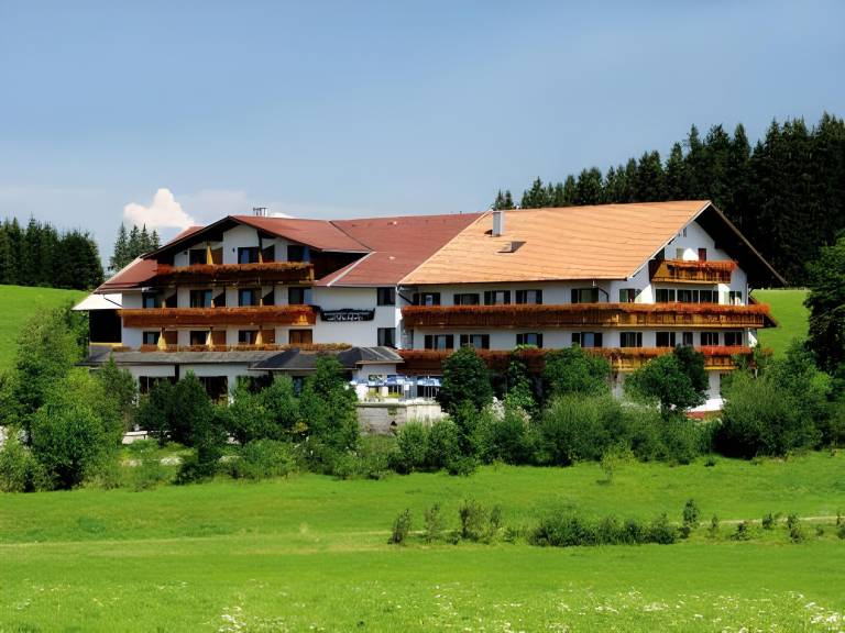Familienhotel Lowen in Nesselwang
