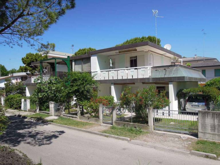 Huoneisto  Bibione