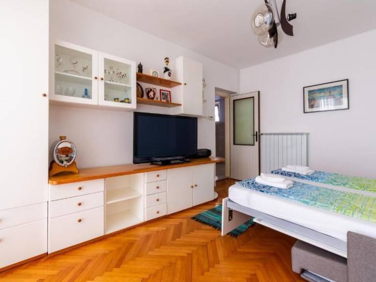 Wohnung in Lucija mit Garten — photo 4