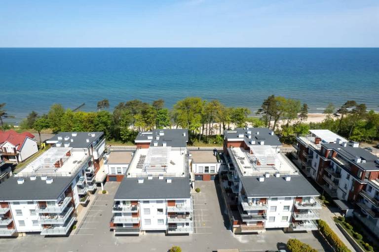Family-oriented wonderful apartment with fast internet & yard | Next to the beach | Pets are welcome — photo 5