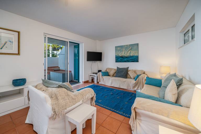 Family-friendly pleasant house with pool, patio & barbeque | Garden view | Close to the beach | Pet-friendly — photo 4