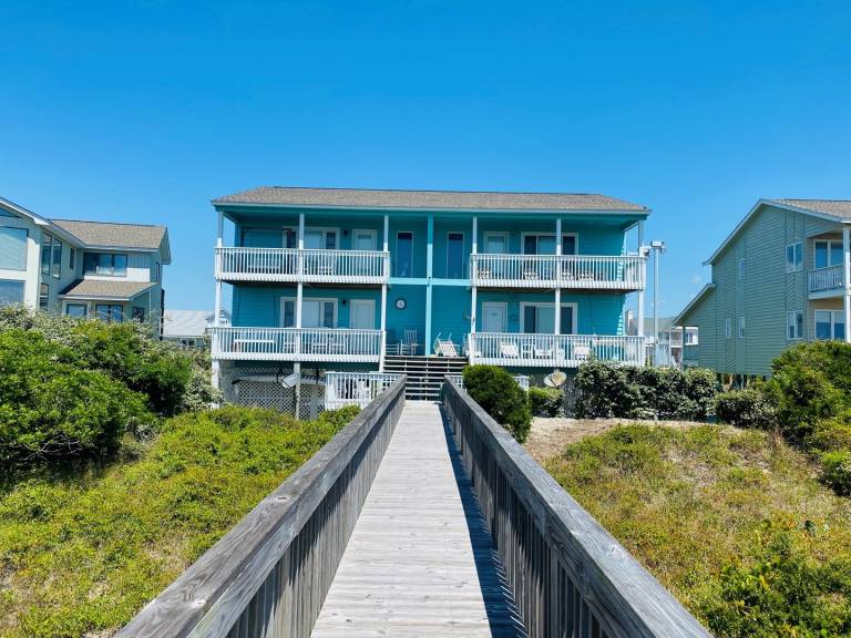 House  Ocean Isle Beach