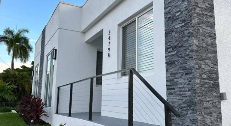 House | Suitable for remote work in Naples, FL