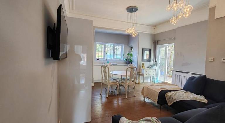 Holiday apartment with 2 rooms for 4 persons in Royal Tunbridge Wells