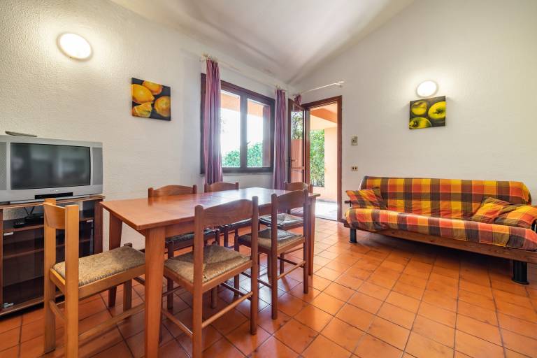 Bungalow close to the beach – Villetta Accu is Prezzus C — photo 4
