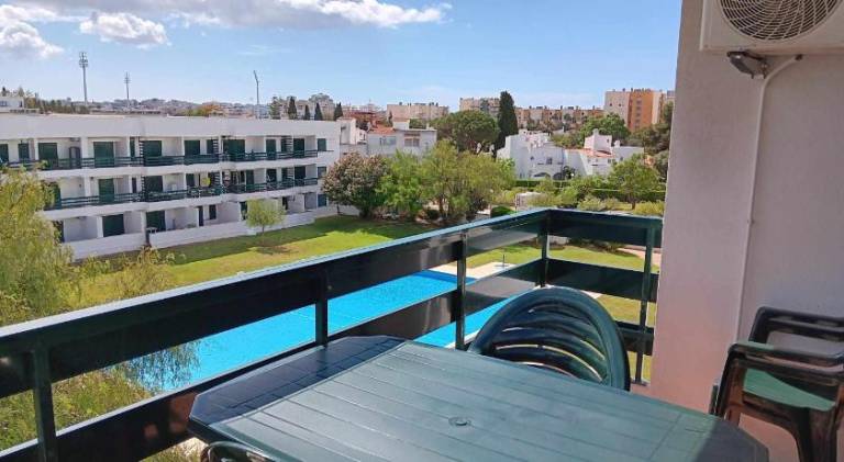 Apartment with pool, garden & barbecue | Suitable for remote work — photo 3