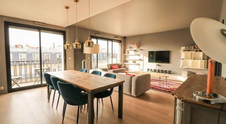 Holiday apartment | Next to Jardins du Trocadéro | Dogs allowed in Courbevoie