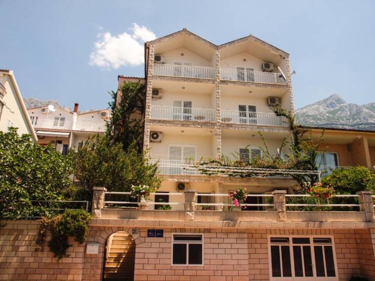 Ferienwohnung  Makarska