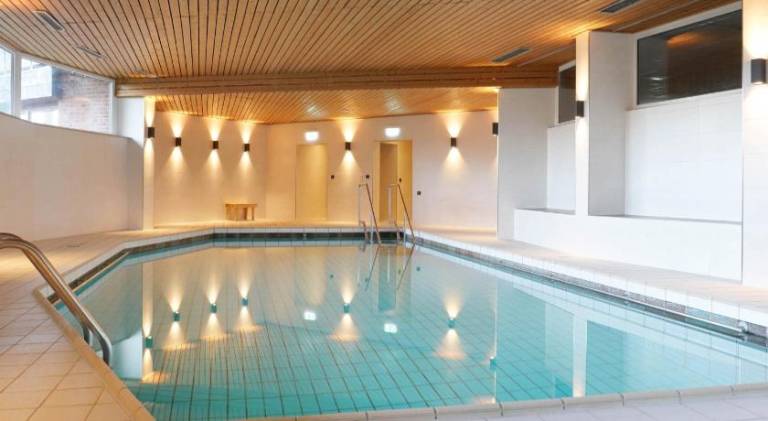Nice holiday apartment with pool, patio & yard | Perfect for remote work | Pets allowed — photo 4
