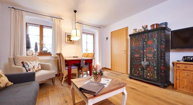 Apartment with 1 room for 4 persons — photo 2
