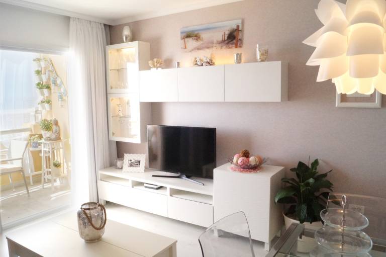 Vacation Home 'Los Cristianos Beach Seaview Balcon' with Sea View, Wi-Fi and Air Conditioning — photo 3