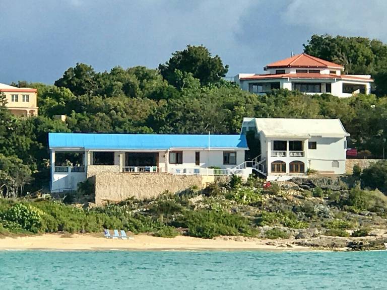Villa Anguilla