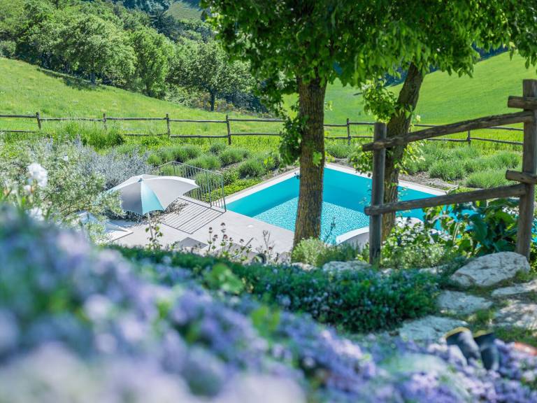 Fully equipped villa with terrace, grill & jacuzzi | Pets are welcome — photo 4