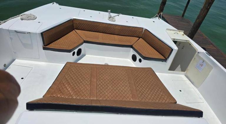 Barco privado de lujo para tu familia y amigos en Cancun-isla mujeres — photo 5