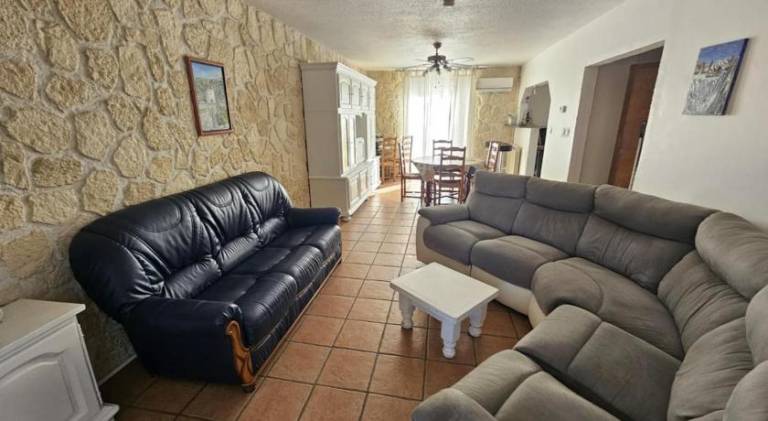 House with patio & barbecue | Pet-friendly — photo 2