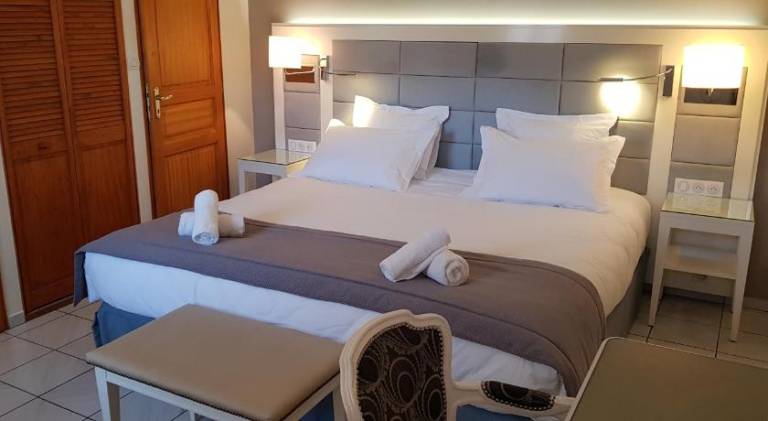 LOGIS - Hotel & restaurant "L'envie des mets" in Rang-du-Fliers