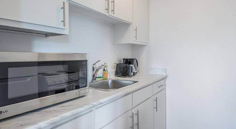 1BR Downtown MTL - Walk to Old Port — photo 4