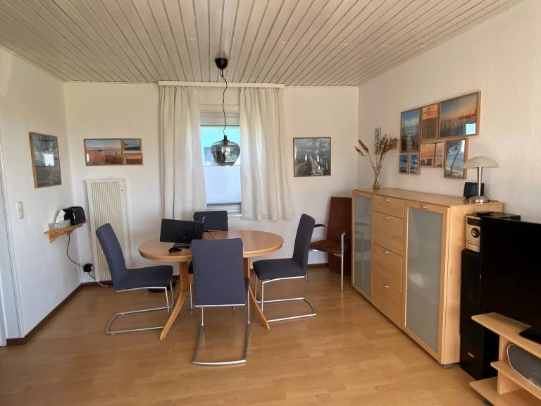 Rental apartment with grill, patio & yard | Garden view — photo 2