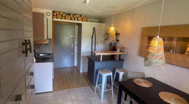 Rental apartment with patio & garden in Combloux