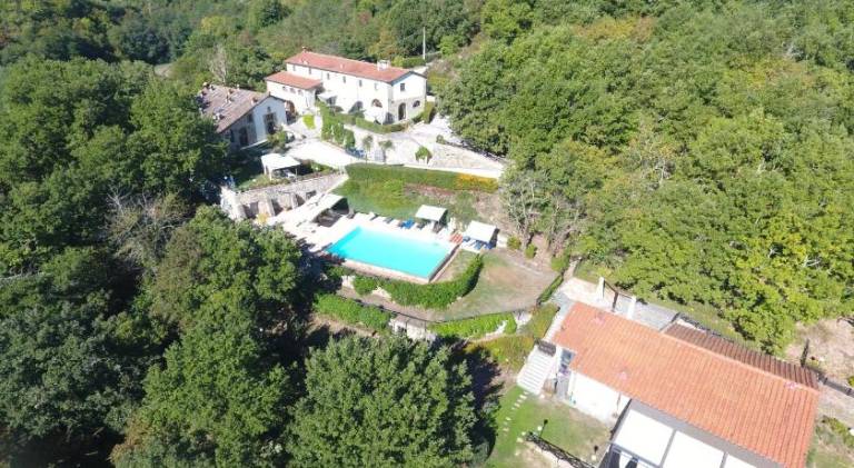 Rental apartment with patio, yard & grill in Barberino di Mugello