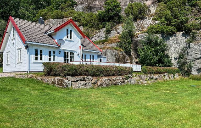 Hus  Lyngdal