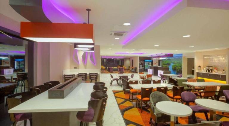 La Quinta Inn & Suites by Wyndham Branson — photo 2