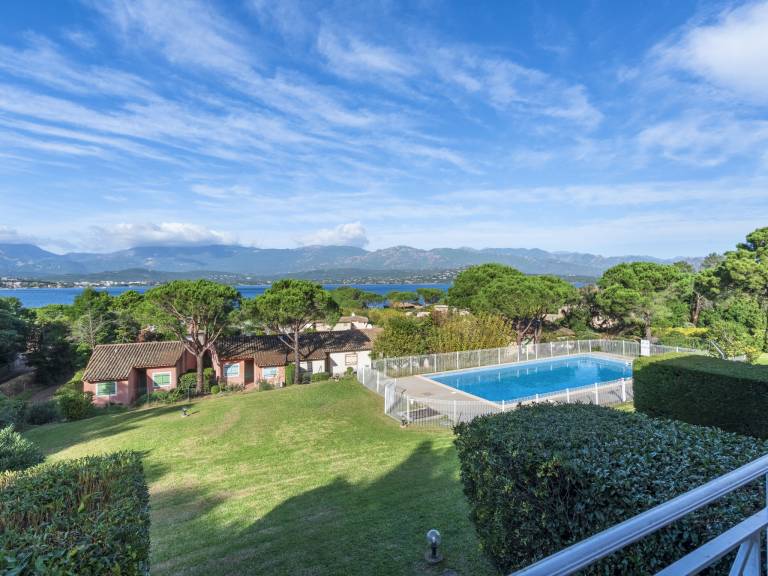 Nice apartment with yard, barbeque & patio | Sea view | Pets are welcome — photo 5
