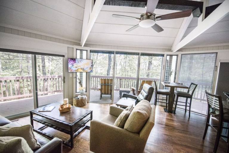 Cabin Big Canoe