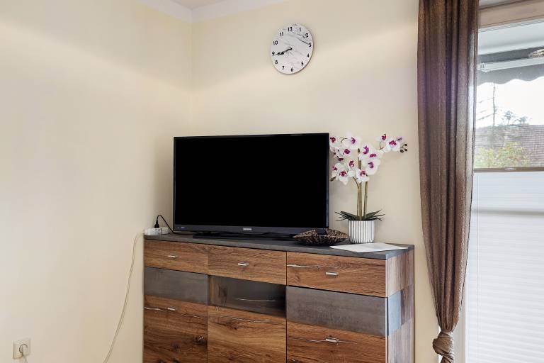 Apartment with fast internet, barbeque & yard | Garden view | Good for workation — photo 2