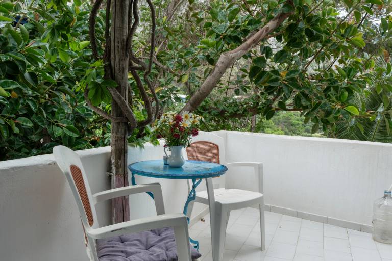Private room with garden, fast internet & patio — photo 3