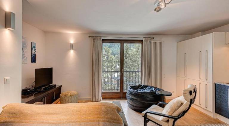 Holiday apartment with 2 rooms for 4 persons — photo 2