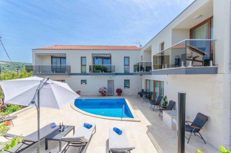 Apartman  Veliki Drvenik