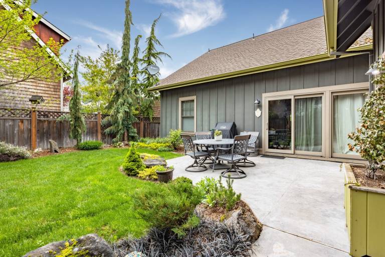 Family-oriented house with patio | Dogs allowed — photo 3