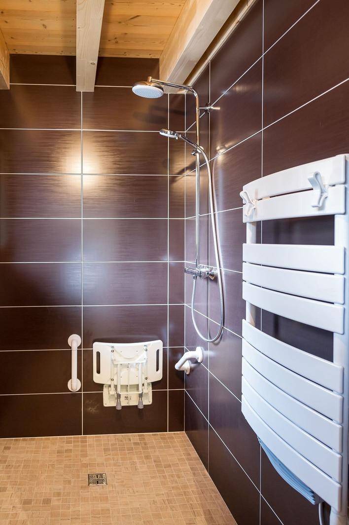 200 m² Chalet ∙ 5 Schlafzimmer ∙ 14 Gäste – Bild 34