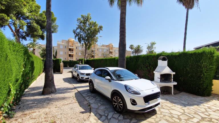 Family-oriented vacation home with garden, private pool & BBQ | Close to the beach | Pet-friendly — photo 5
