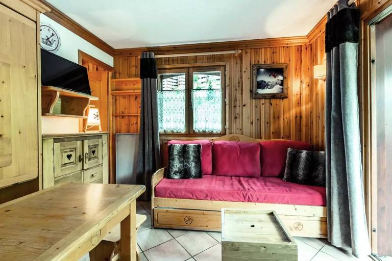 Holiday apartment | Close to the ski | Pet-friendly in Courchevel