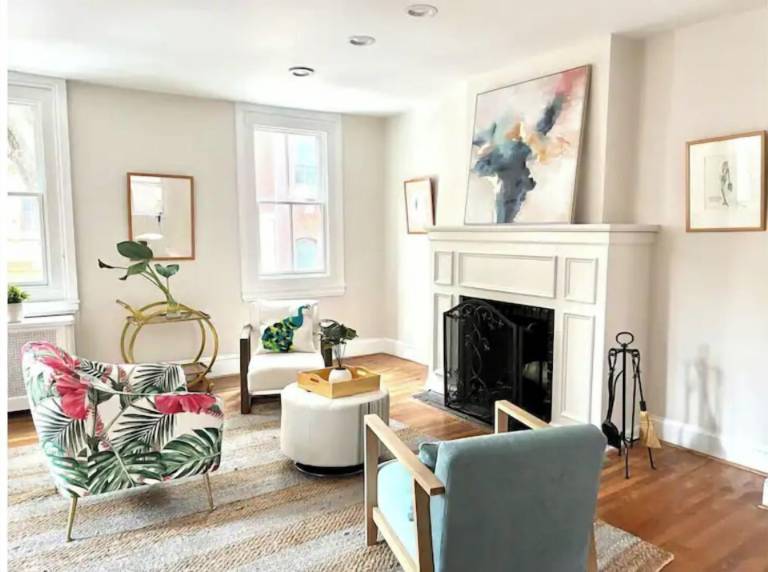 House  University City