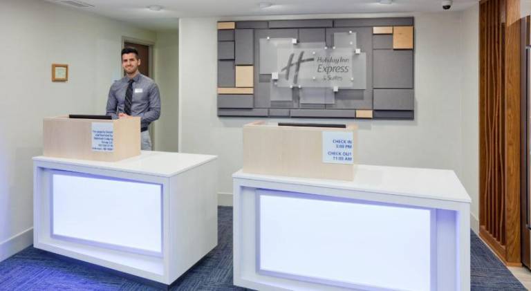 Holiday Inn Express Hotel & Suites Dickinson By IHG — photo 5