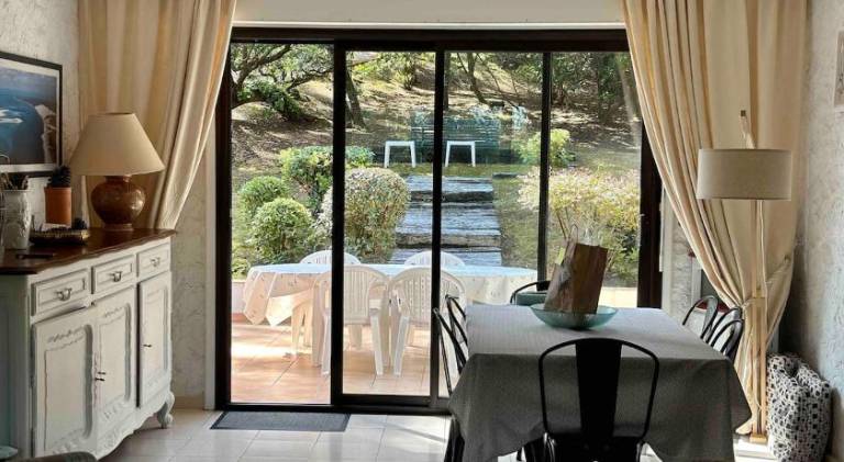 Fully equipped lovely villa with BBQ, patio & garden | Close to the beach | Good for workation | Pets are welcome — photo 3