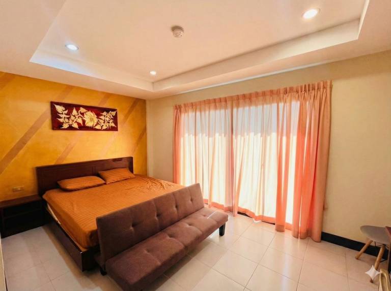 House with 2 rooms for 3 persons in Patong