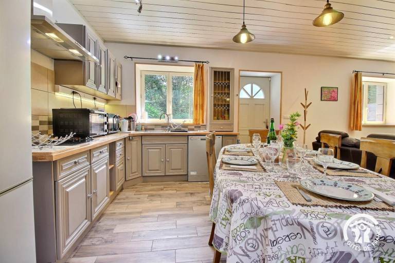 Lovely gite with garden, barbeque & terrace | Pets allowed — photo 4