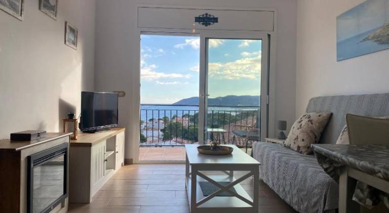 Rental apartment with terrace | Close to the beach | Dogs allowed — photo 2